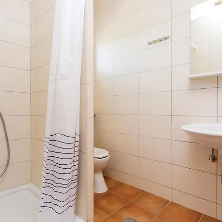 Apartamento Stunning In With Kitchen *
